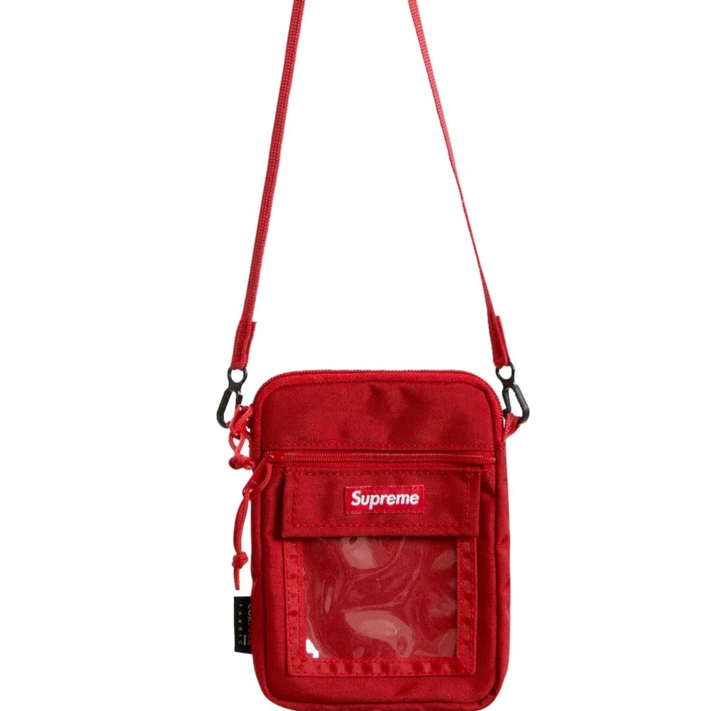 Brand new Supreme pouch